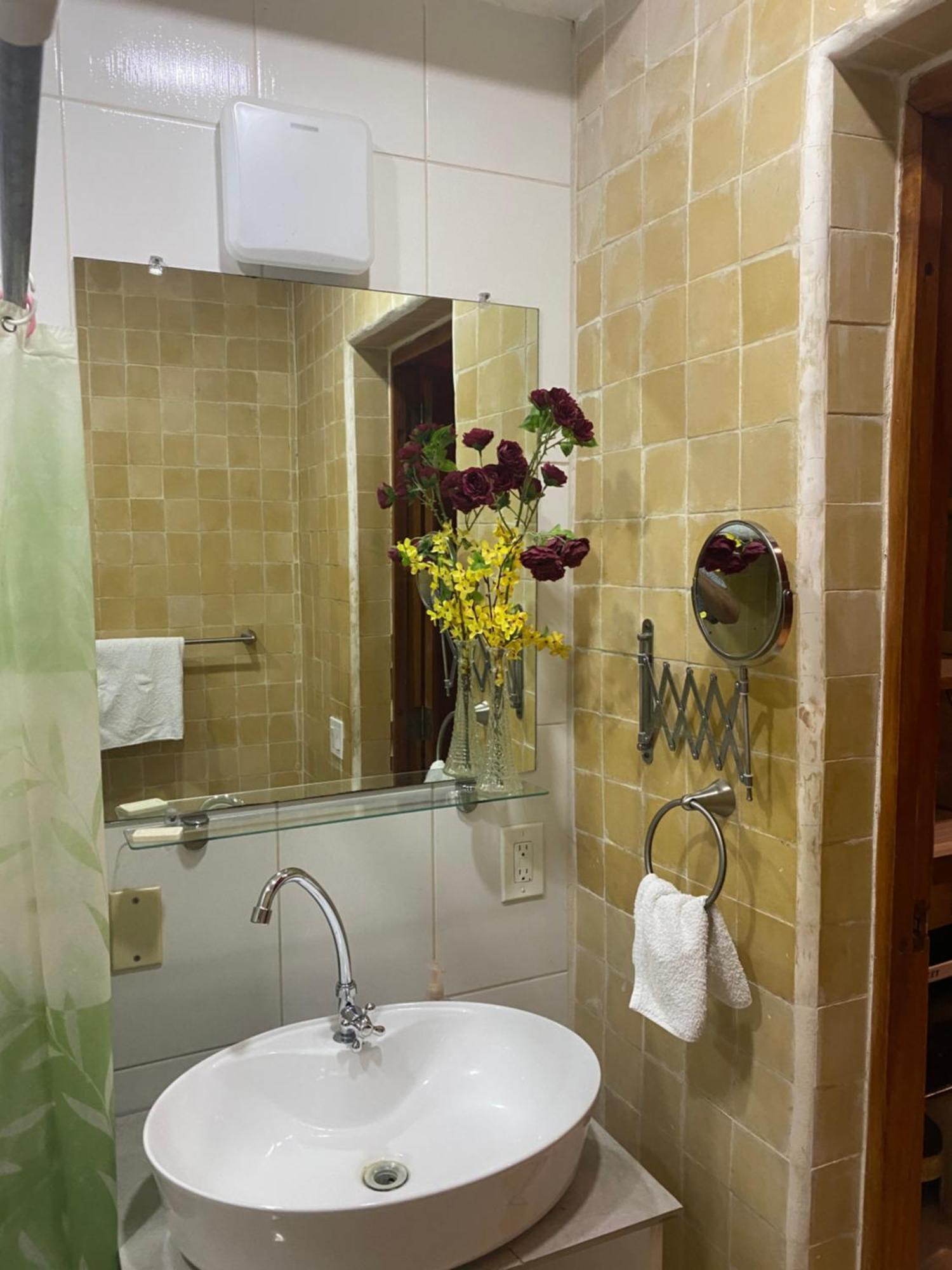 Apartamentos Casa Amarilla Granada Exteriér fotografie
