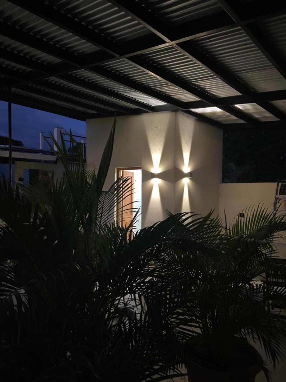 Apartamentos Casa Amarilla Granada Exteriér fotografie