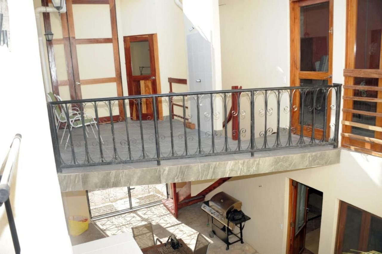 Apartamentos Casa Amarilla Granada Exteriér fotografie